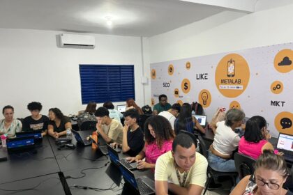 O curso METALAB - Marketing Digital está presente em 12 cidades do DF e já formou mais de 1.200 pessoas