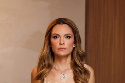 Giovana Atarasi Jurca, especialista em proteção de patrimônio, reputação e trajetória de lideranças. Sócia e fundadora do Atarasi Jurca Advocacia.