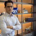GX Capital usa três estruturas para investidores passarem pelo dólar eleitoral sem perder margem.